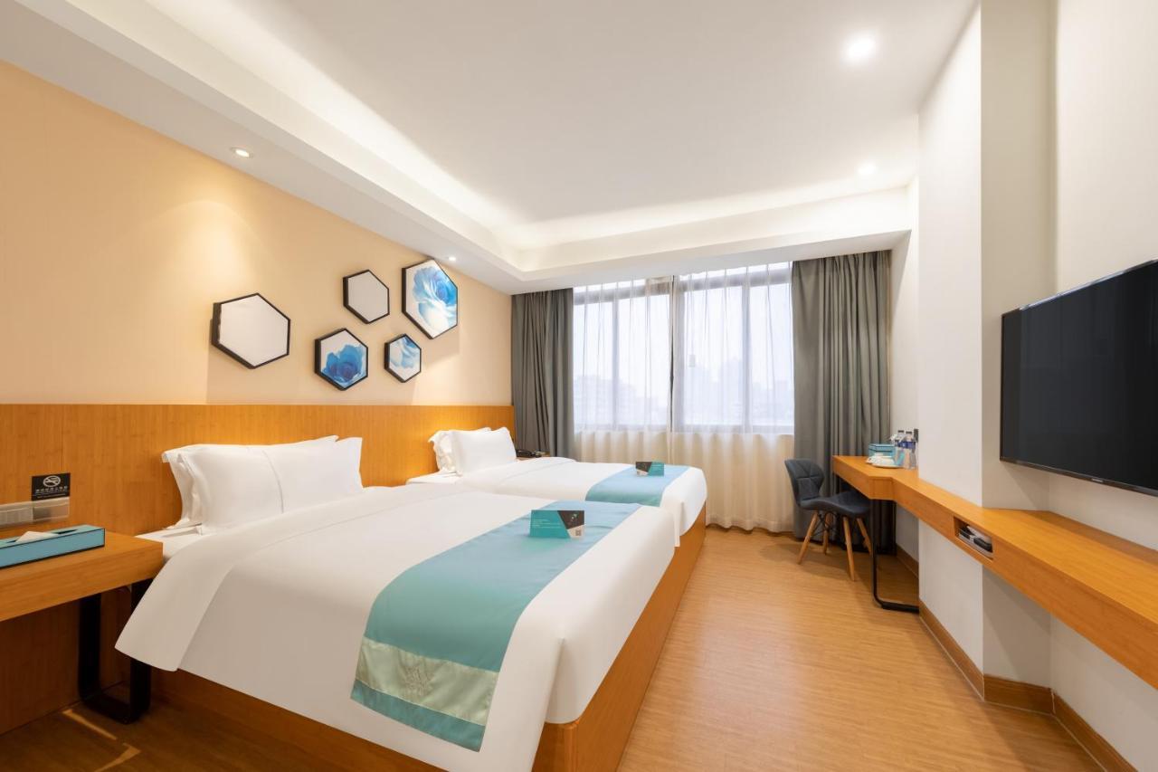 Xana Lite Hotel - Guangzhou Fangcun Huadiwan Metro Station Exterior photo